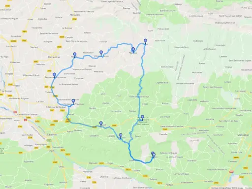 Carte Google montrant un itinéraire en voiture à travers les Gorges de la Nesque, avec des points d'intérêt comme Sault et Gordes.